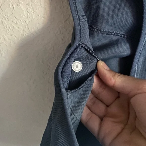 Lululemon Athletica Navy Blue‎ Sports Bra ( 8 ) - Picture 5 of 9